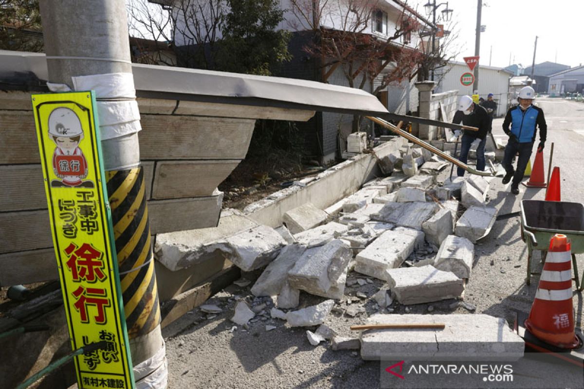 Gempa Jepang: lebih 100 orang terluka, operasional  kereta terhenti