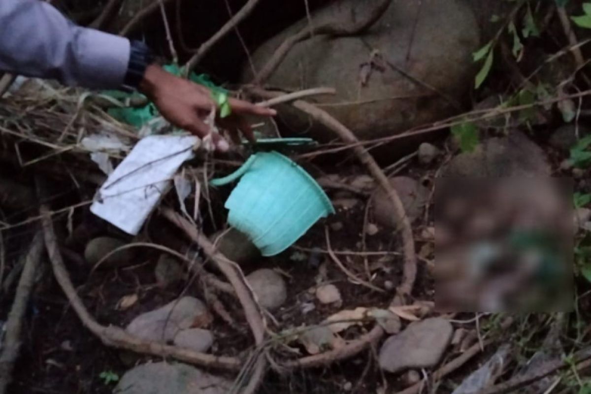 Orok bayi membusuk dan tidak utuh gegerkan warga Mambalan Lombok Barat