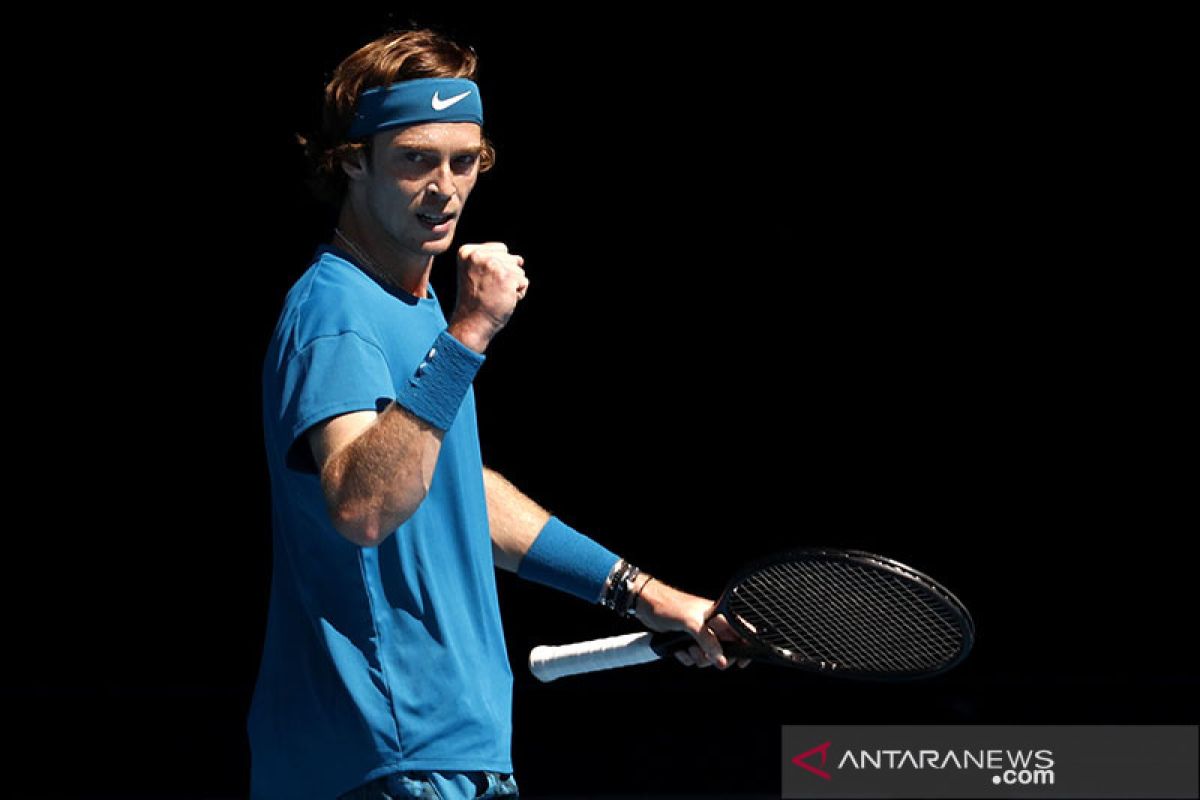 Rublev atasi hambatan pertama pada babak pembuka Rotterdam Open