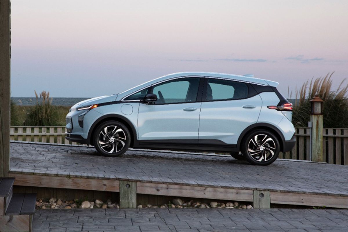 GM turunkan harga Chevrolet Bolt listrik 5.000 dolar