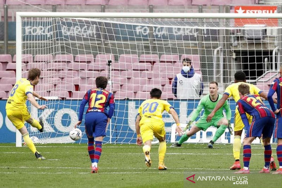 Cadiz nodai upaya Messi catatkan rekor penampilan di Barcelona