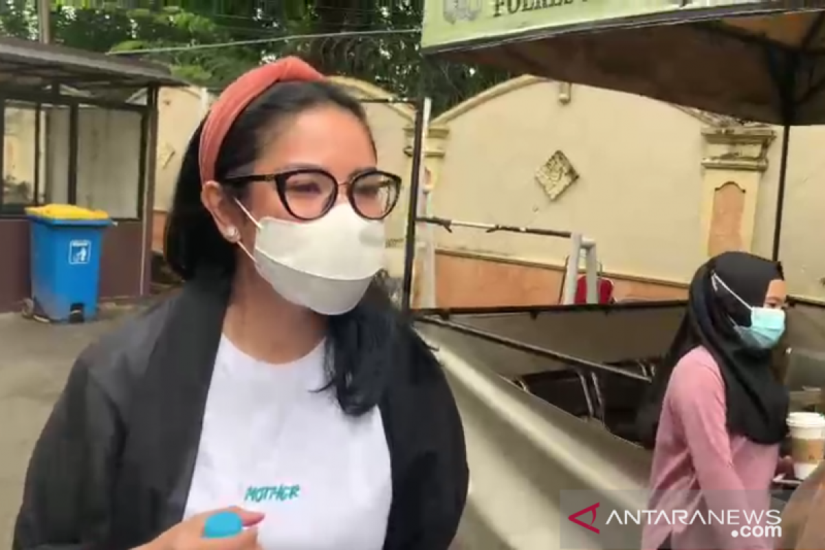 Nindy Ayunda diperiksa soal penyembunyian Dito Mahendra