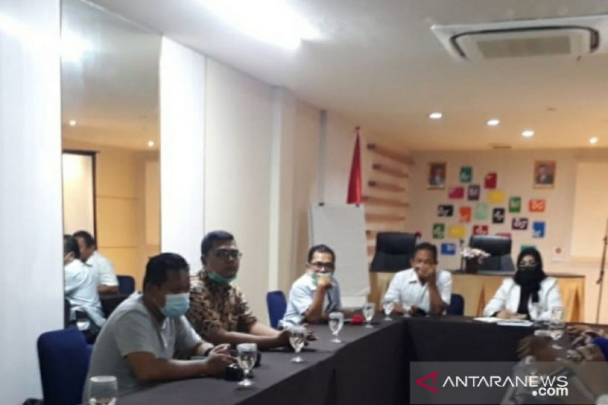 Founder Batik Lumpo tak pernah ikut pengadaan hand sanitizer di BPBD Sumbar