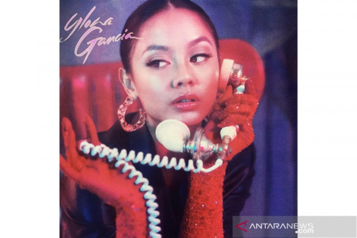 Ylona Gracia rayakan keberuntungan lewat "All That"