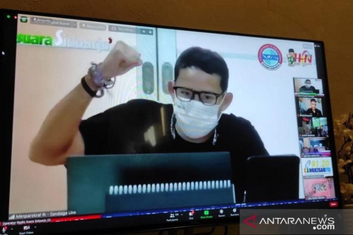 Menparekraf Sandiaga Uno sebut RI tak lagi kejar angka kunjungan, tapi wisata berkelanjutan