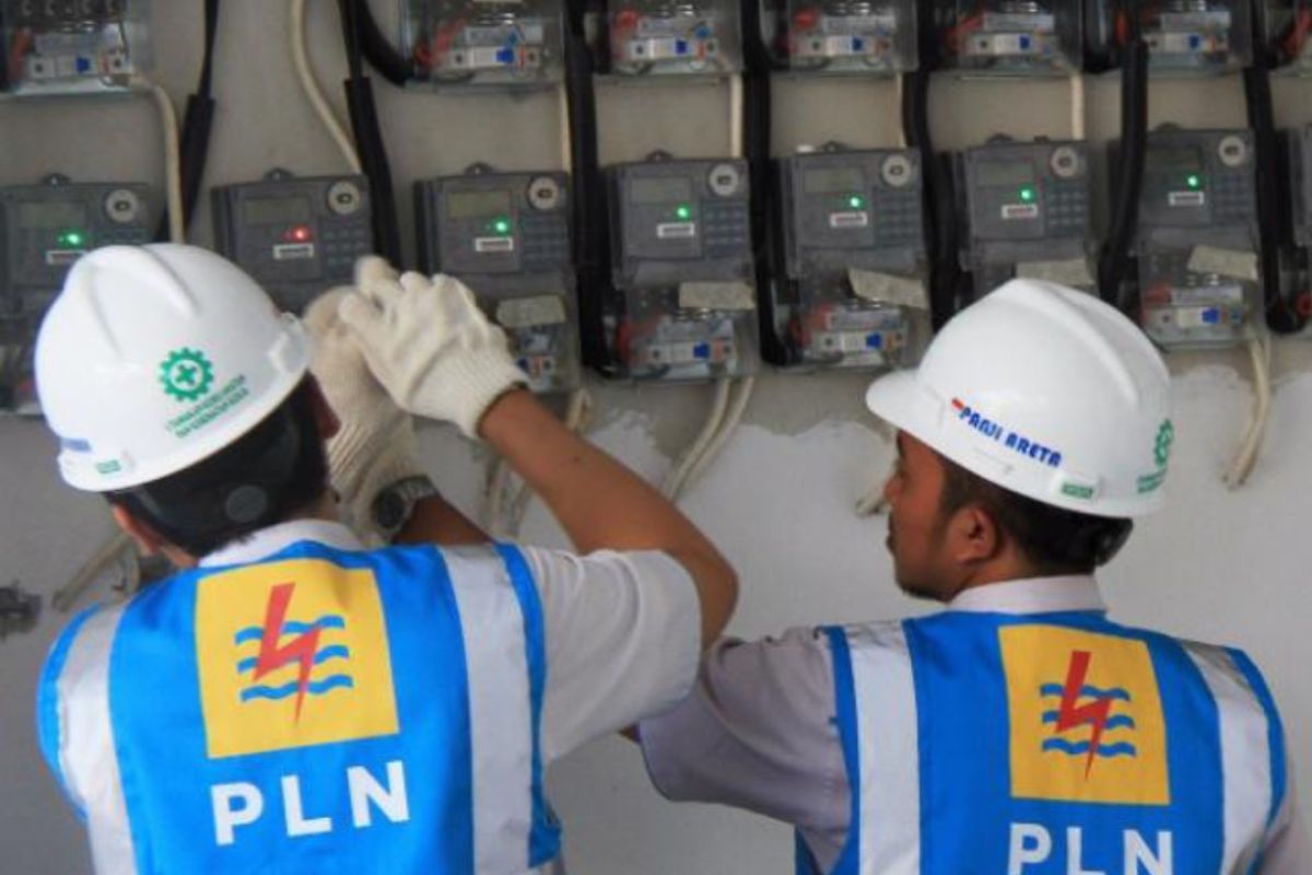 PLN Suluttenggo bantu UMKM tambah daya superhemat 2021