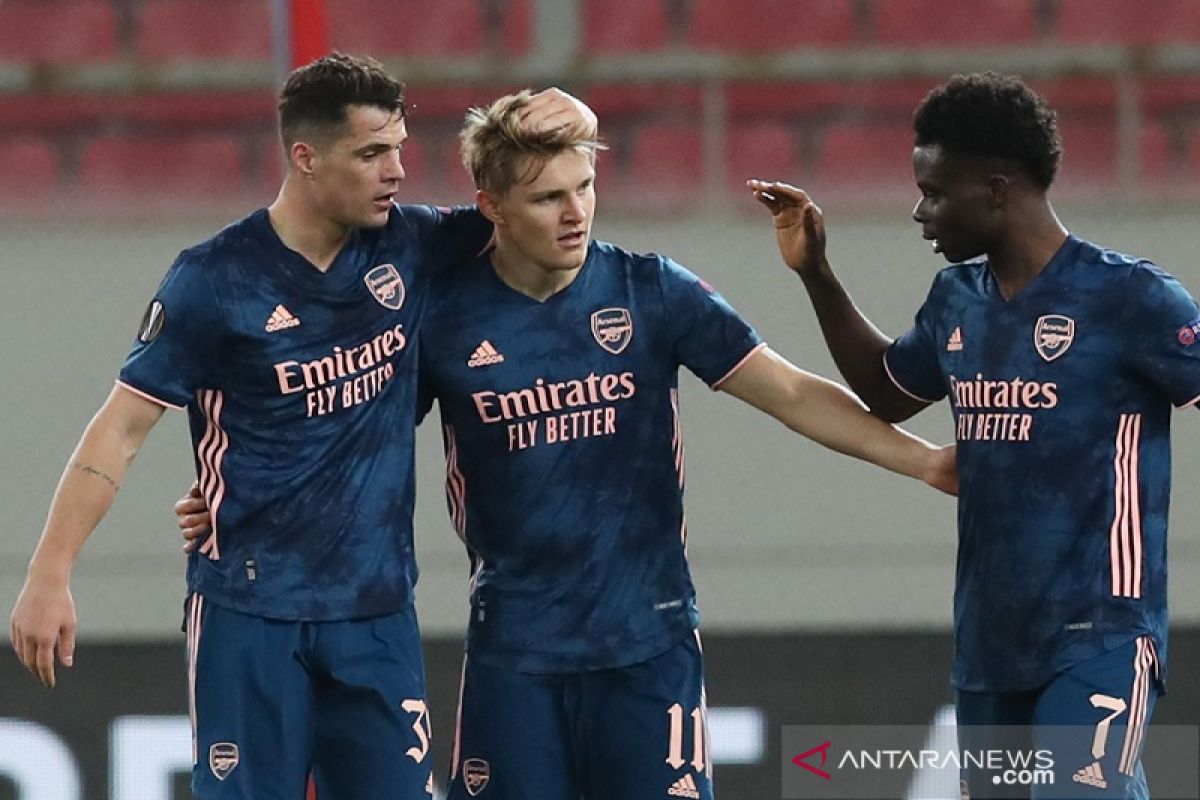 Gol perdana Odegaard antar Arsenal bungkam Olympiakos 3-1