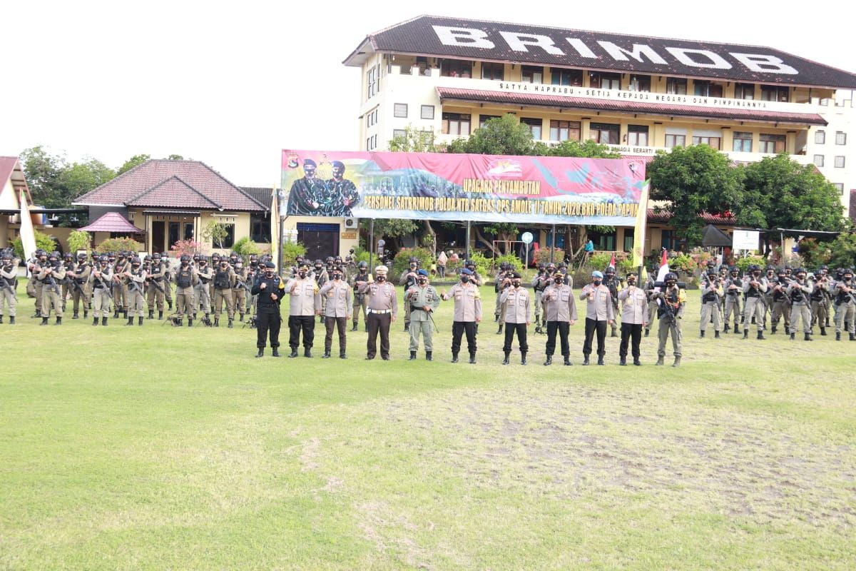 208 anggota Brimob Polda NTB yang BKO ke Papua kembali dengan selamat