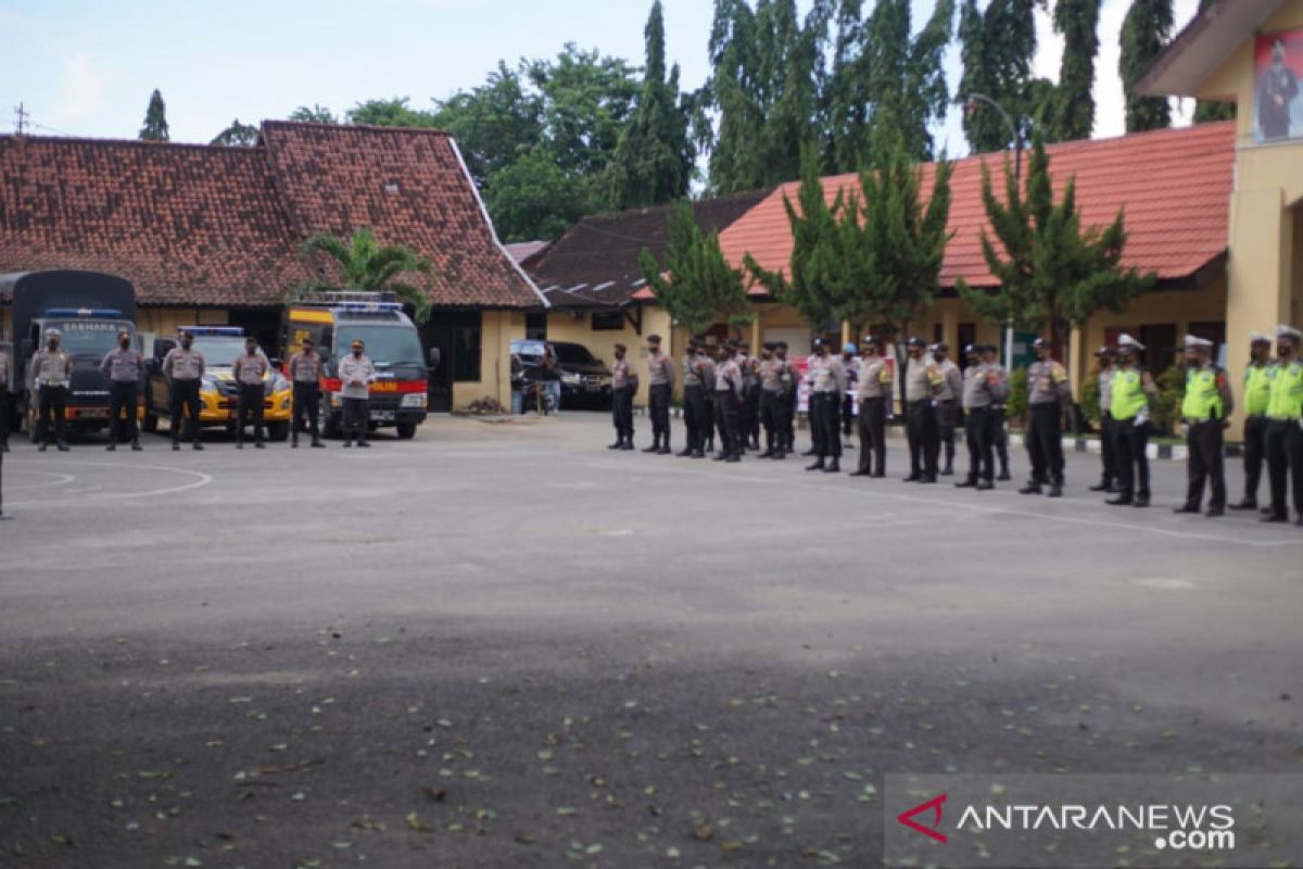 Jelang putusan sengketa Pilkada Sumbawa, Polres Sumbawa gelar patroli skala besar