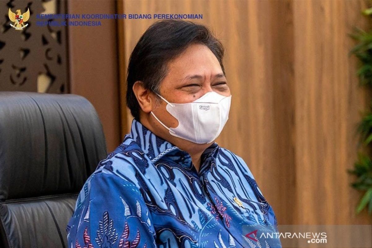 Menko Perekonomian Airlangga minta gencarkan kampanye menonton di bioskop dengan aman