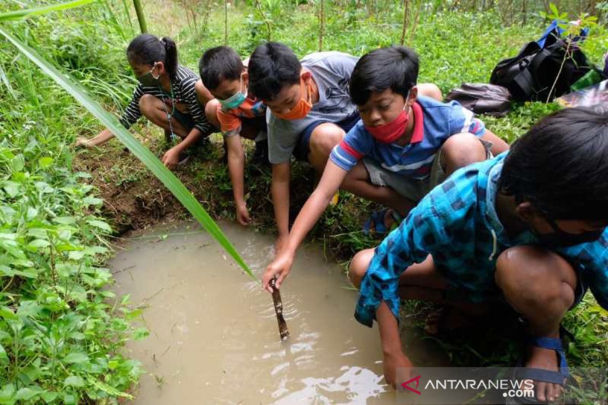 "Tilik Belik" di Pegunungan Menoreh mengajak anak menghargai air