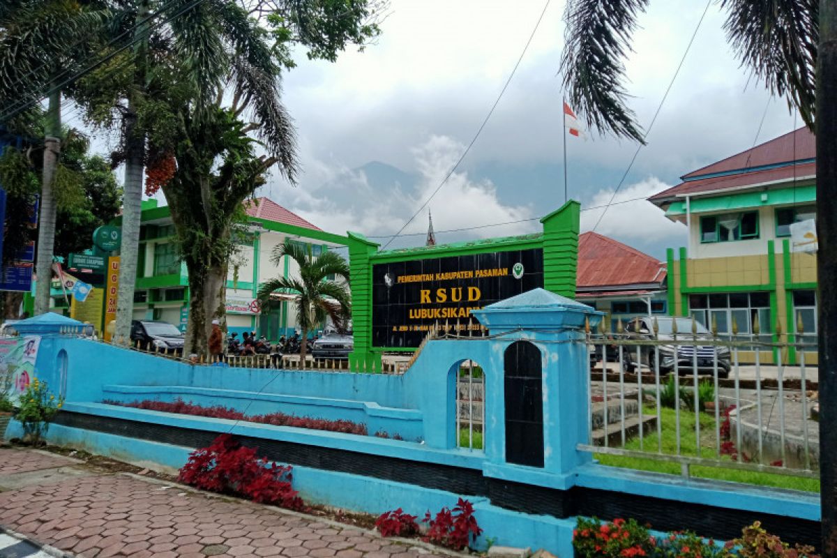 RSUD Lubuk Sikaping Pasaman telah rawat 178 pasien positif COVID-19