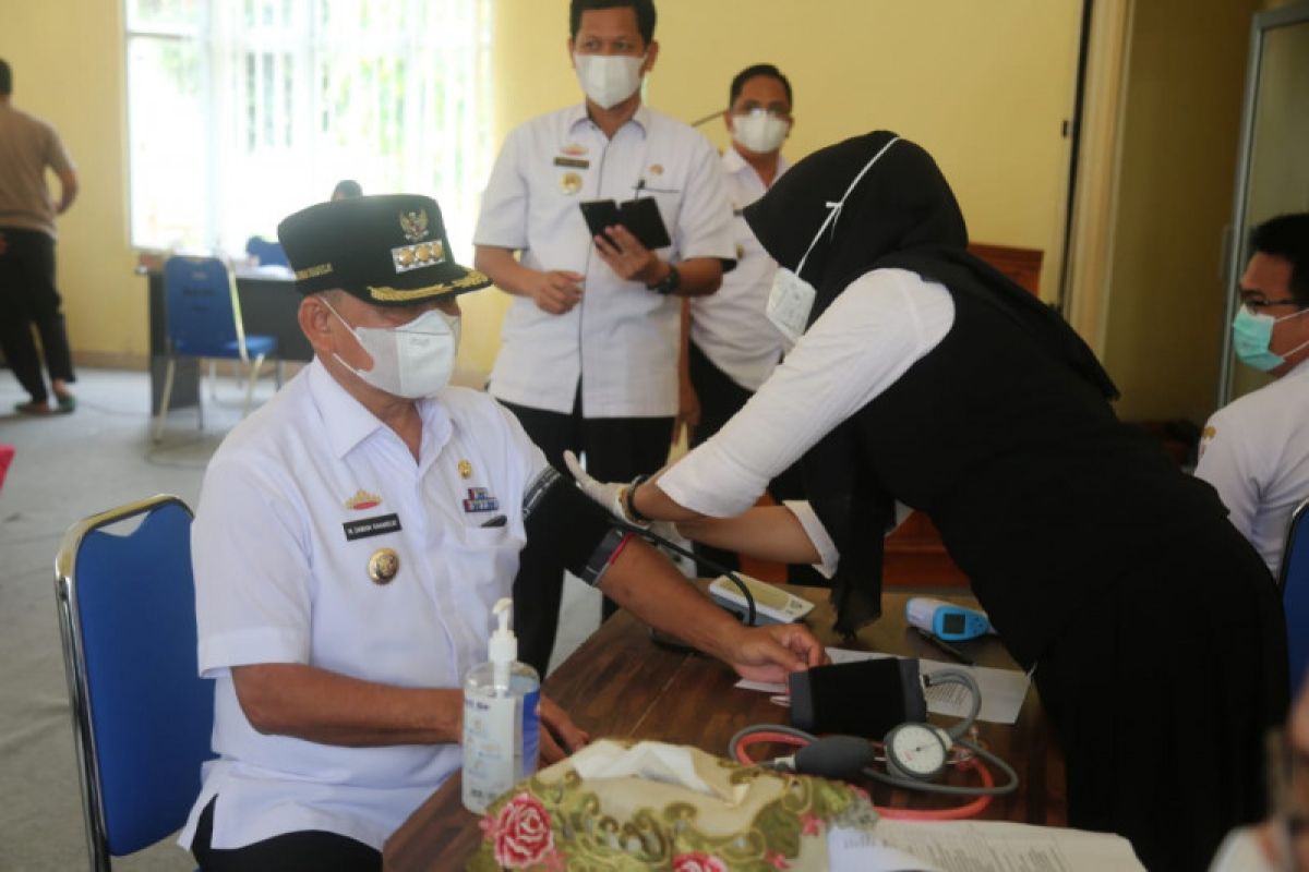 Lampung Timur laksanakan vaksinasi tahap dua