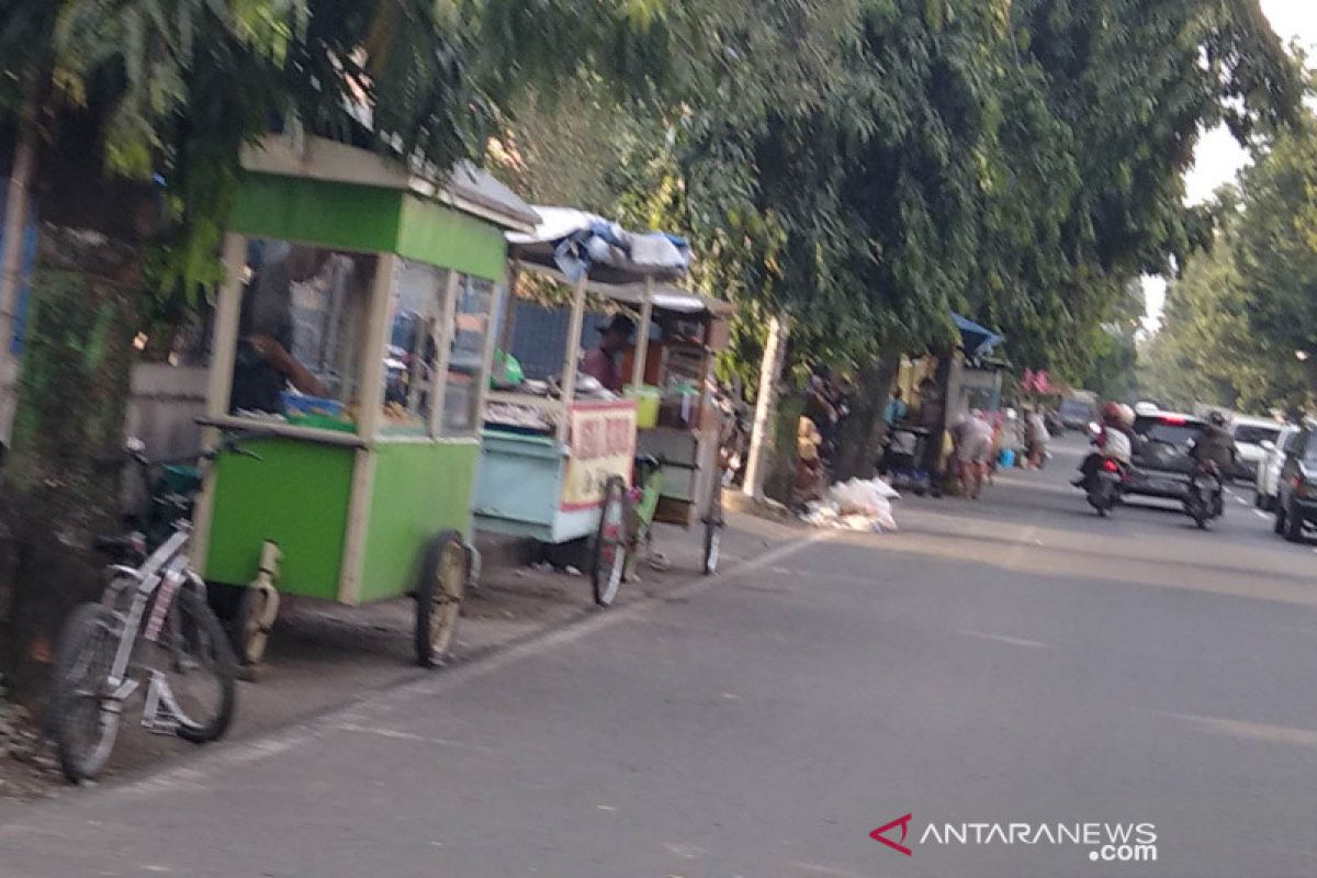 Pemkab Kudus  denda Rp500.000 bagi pembeli di zona larangan PKL