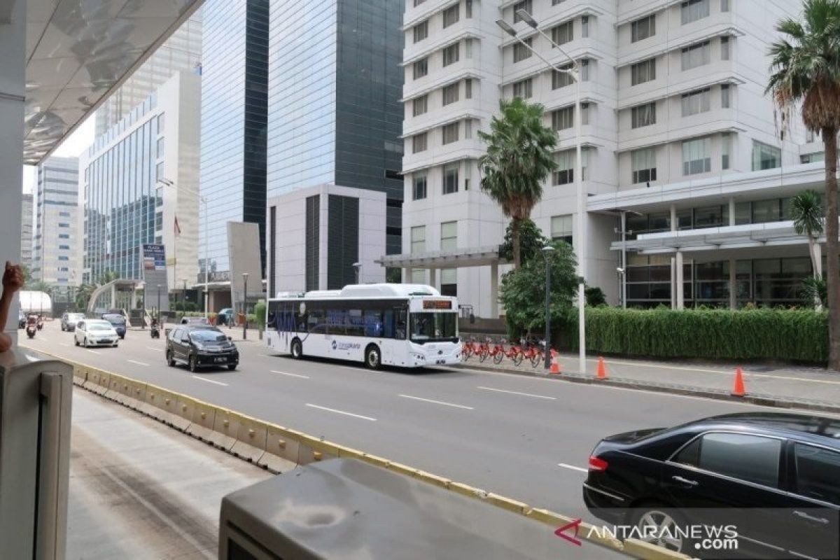 Terobos jalur TransJakarta, pengemudi Porsche dikenai sanksi