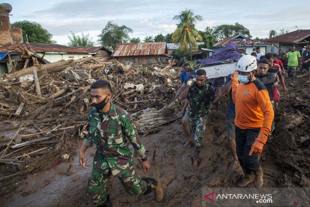 BNPB sebut korban jiwa akibat bencana alam di NTT bertambah jadi 124 orang