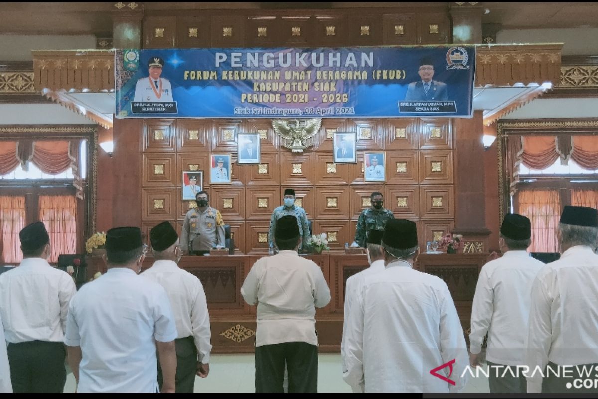 Jaga toleransi, Alfedri kukuhkan Pengurus FKUB Siak