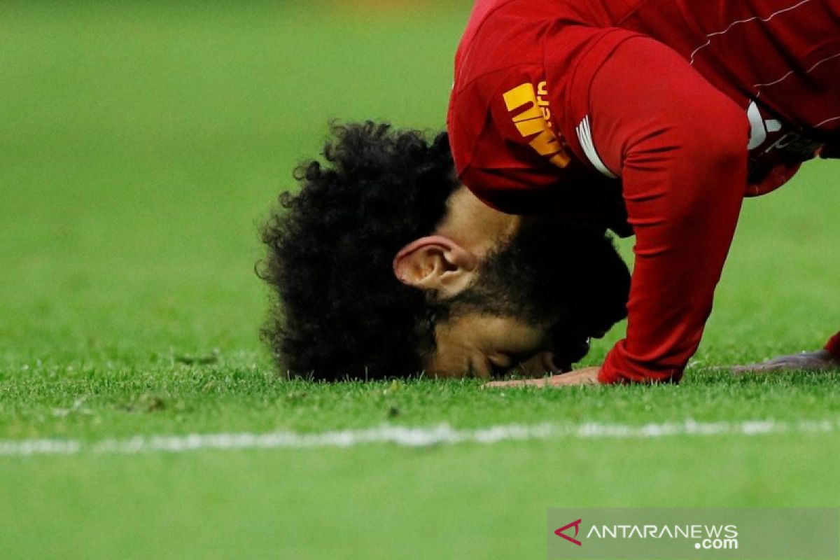 Mo Salah sambut Ramadhan, Ozil rilis koleksi fesyen "Ramadan Mubarak"