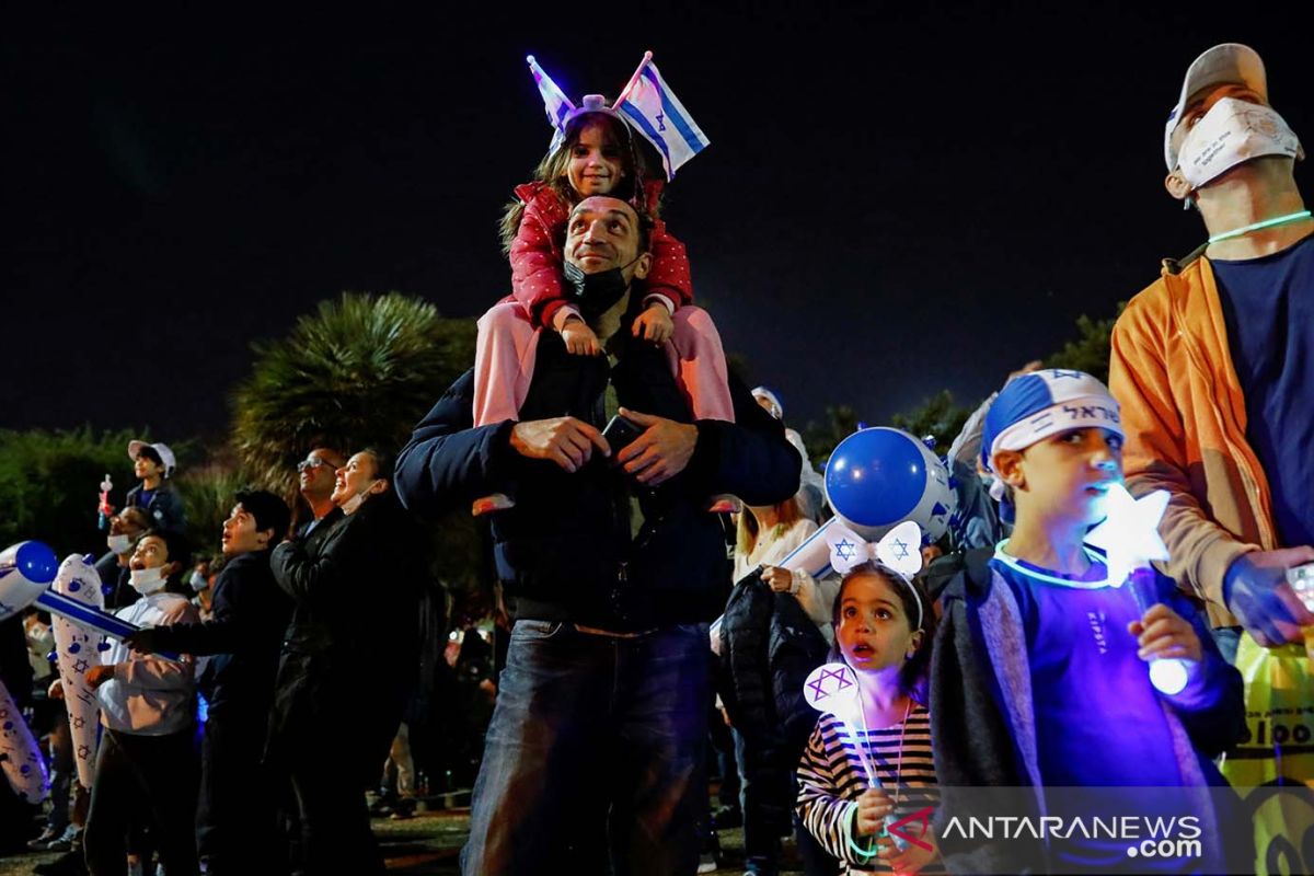 Di Israel, puluhan orang tewas terinjak-injak dalam perayaan agama