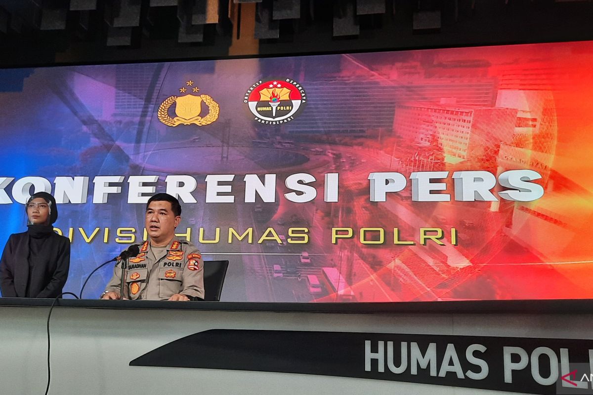 Polri pastikan Nabi ke-26 Joseph Paul Zang masih gunakan paspor WNI