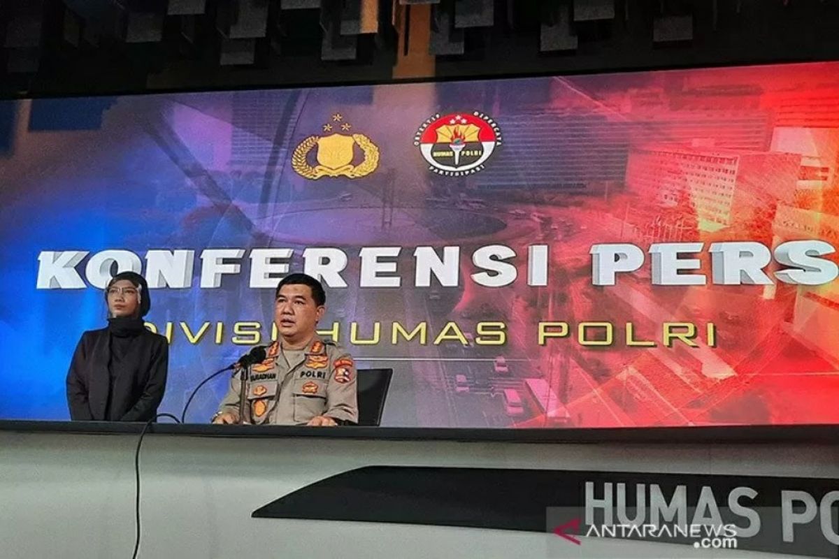 Polri pastikan Joseph Zang masih gunakan paspor WNI