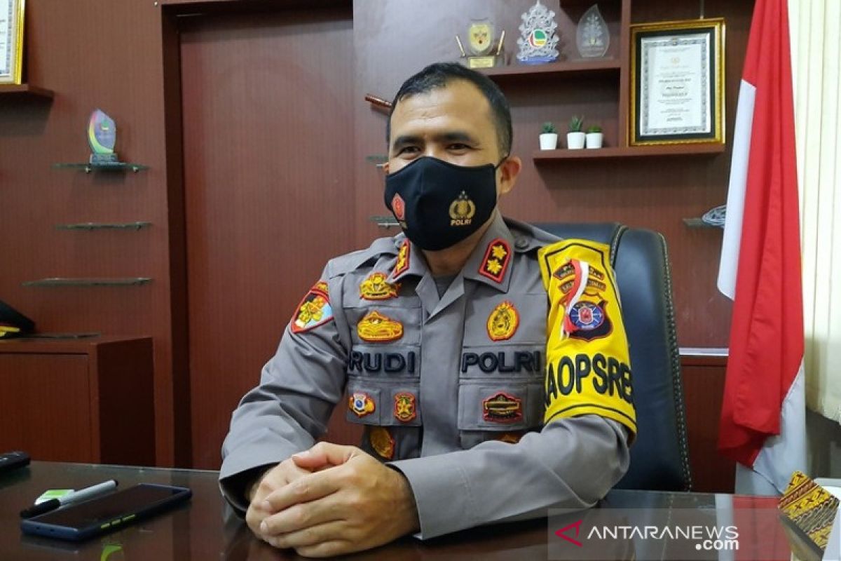 Kapolres ingatkan masyarakat Gumas tak terpengaruh hoaks vaksin COVID-19