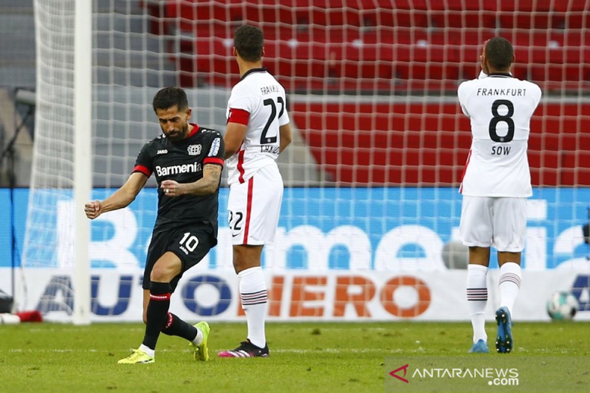 Leverkusen tundukkan Frankfurt 3-1