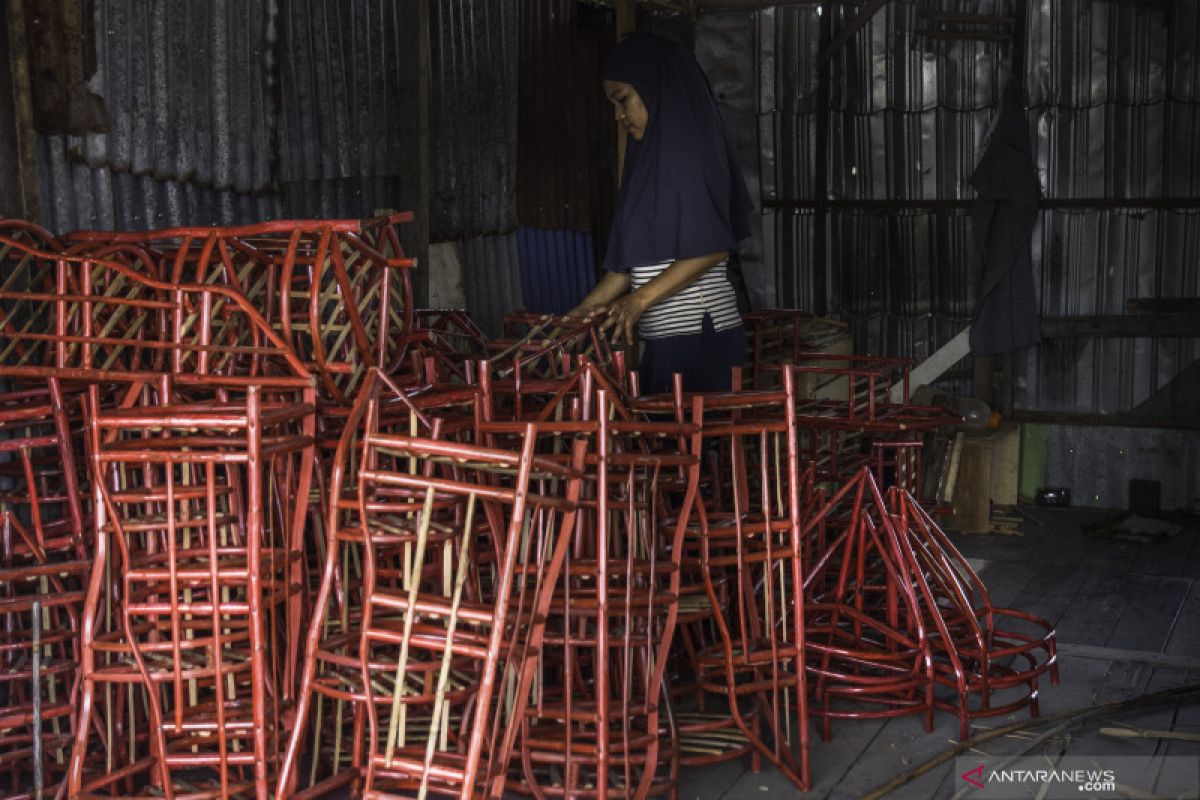 Permintaan keranjang rotan untuk parsel Lebaran naik meski pandemi, begini penjelasannya