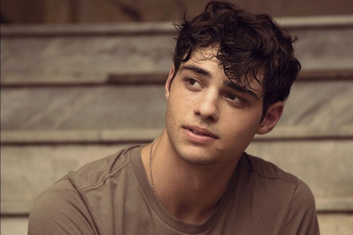 Noah Centineo akan berperan dalam serial tentang spionase