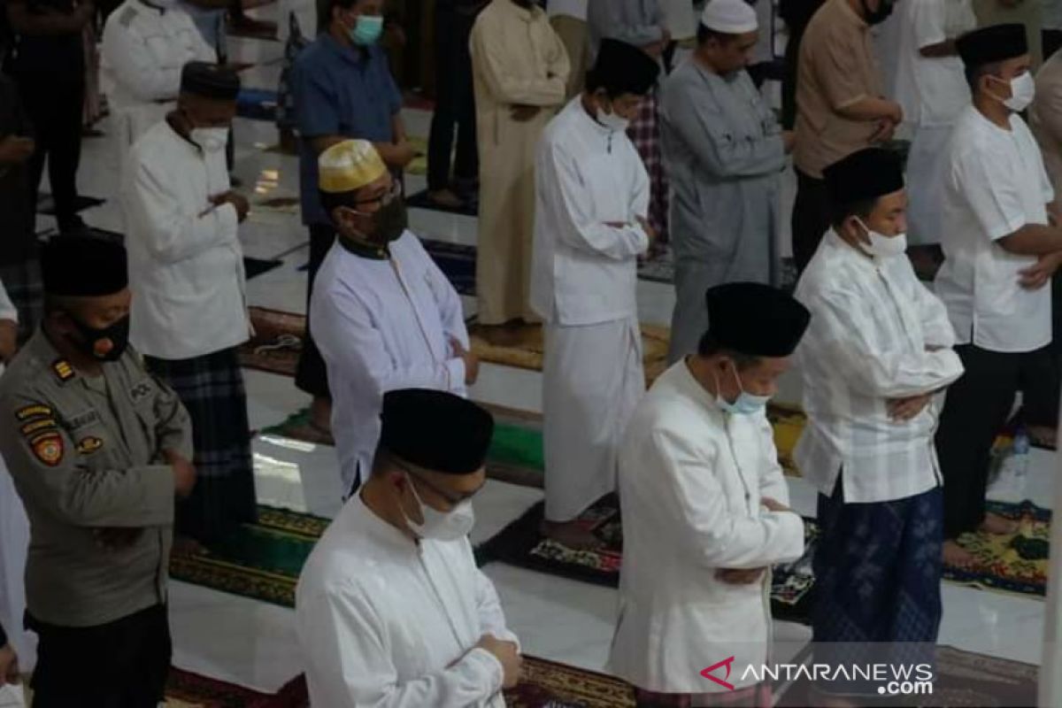 Gubernur Sulawesi Tenggara izinkan Shalat Idul Fitri di masjid dan ruang terbuka