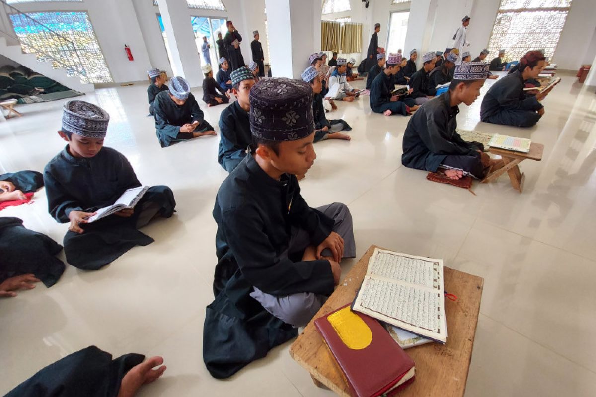 Pesantren Kanzul Ulum Padang, gudangnya para pencari ilmu