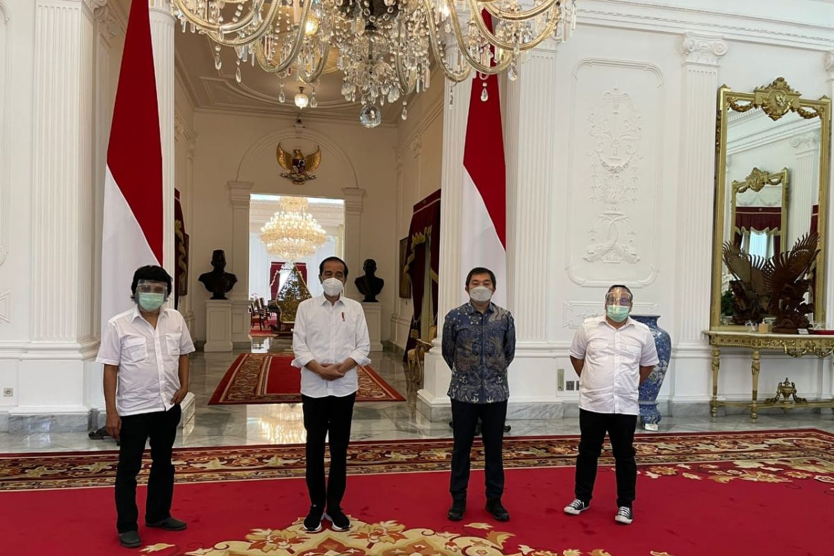 Adian Napitupulu temui Presiden Joko Widodo di Istana Negara