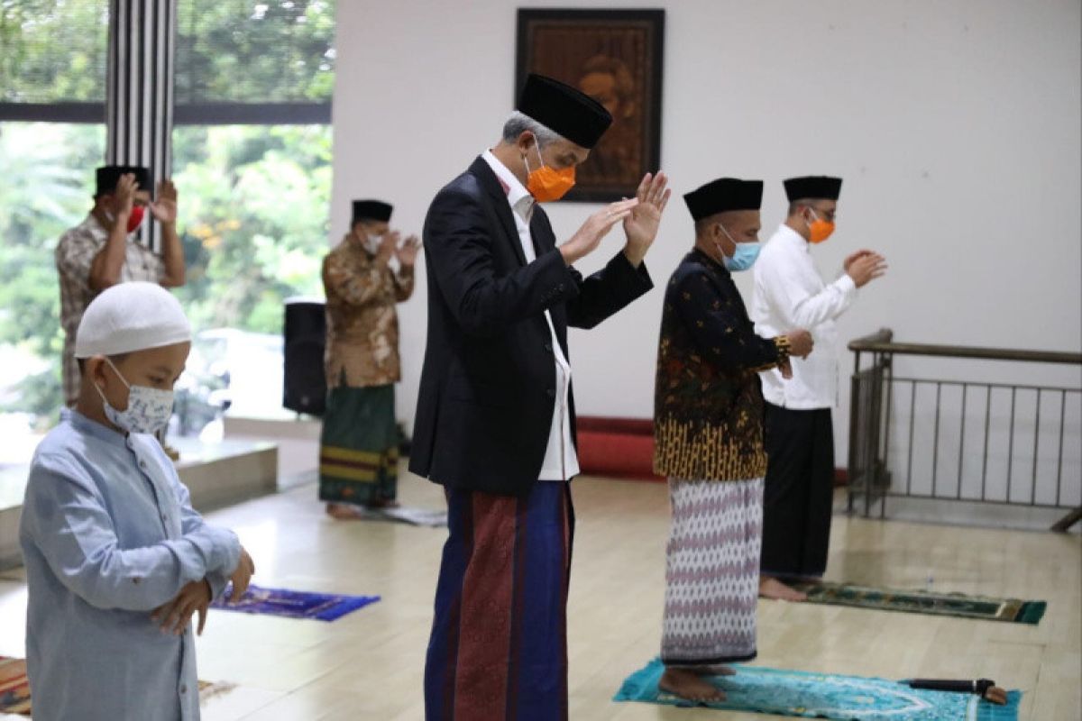 Gubernur Jateng: Idul Fitri-Kenaikan Isa Al Masih bersamaan itu berkah Indonesia