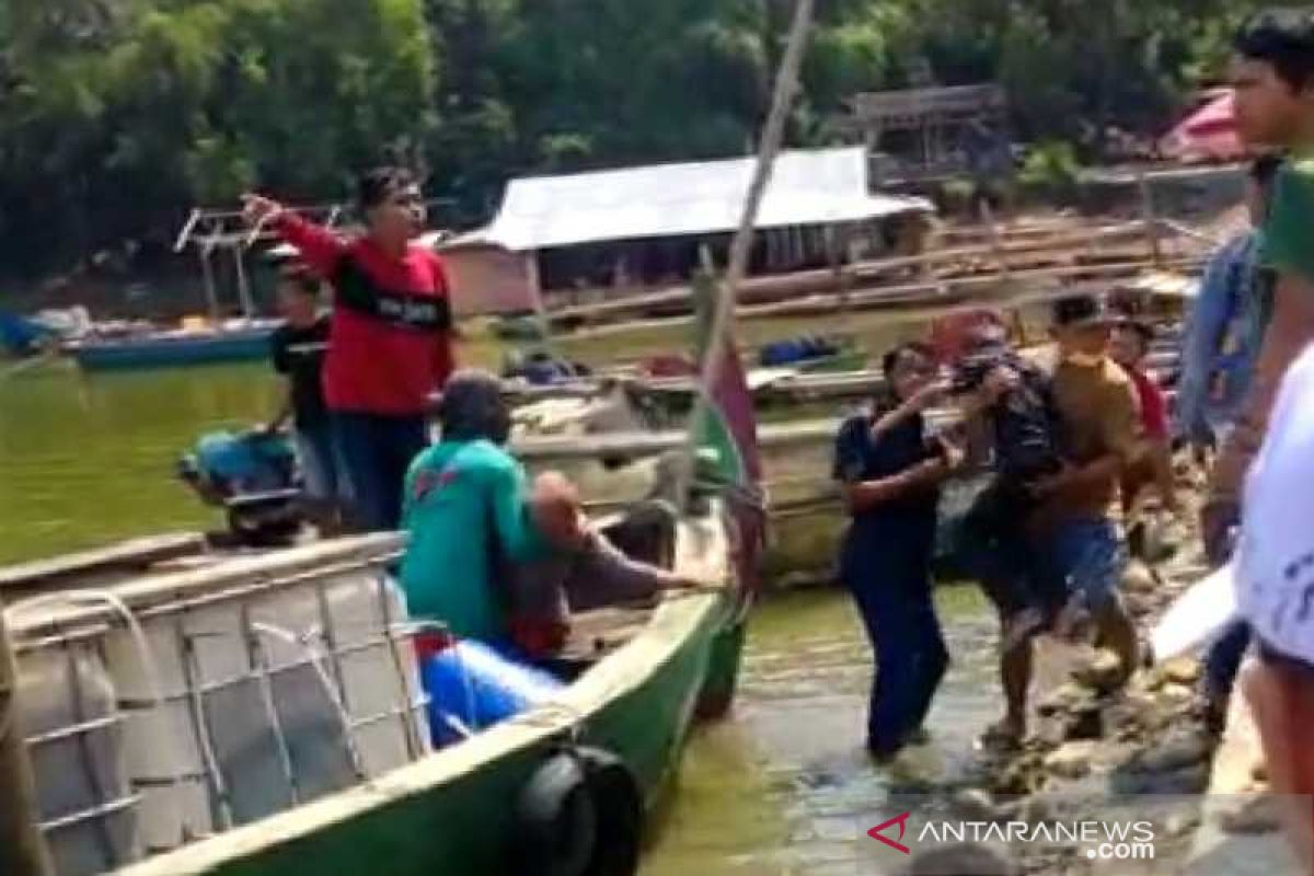 SAR gabungan terus cari sembilan korban perahu penggelam di Kedung Ombo