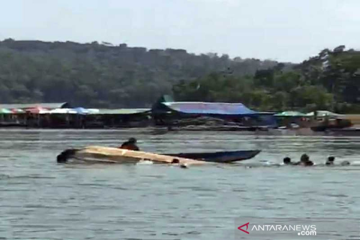 Tiga nelayan Aceh Barat tenggelam di sekitar Pulau Babi