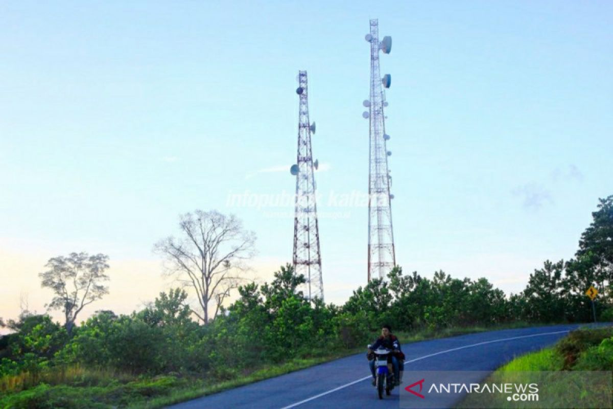 Empat kecamatan di Pasaman masih blank spot