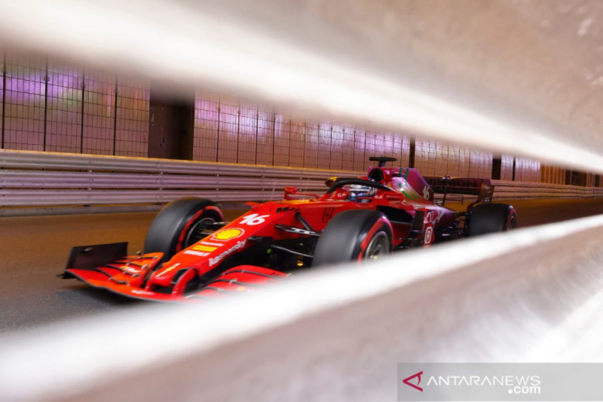 Charles  Leclerc batal start di GP Monako karena kerusakan driveshaft