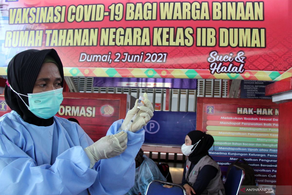 35 ribu warga Dumai sudah divaksin COVID-19, Dinkes klaim kasusnya Turun