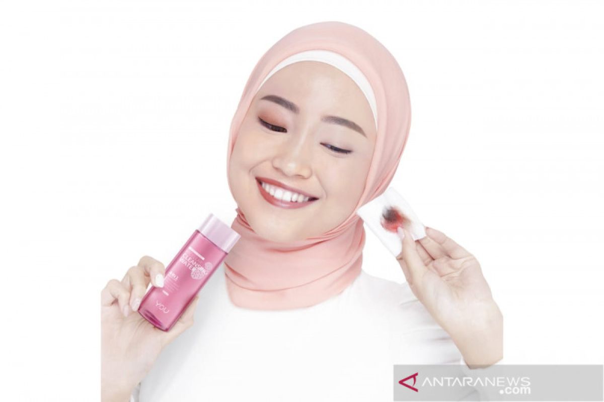 Tips percantik riasan mata dengan 'eyeliner' hingga alis