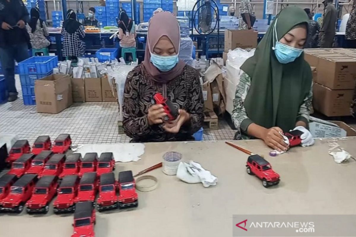 Batang minta perusahaan Wanho pasarkan produknya di Indonesia