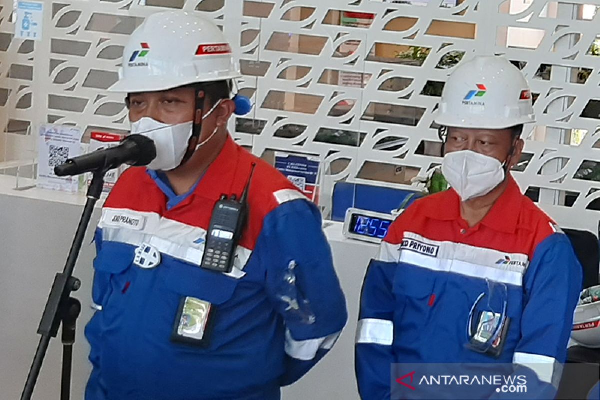 Pertamina masih berupaya padamkan satu titik api di  Kilang Cilacap