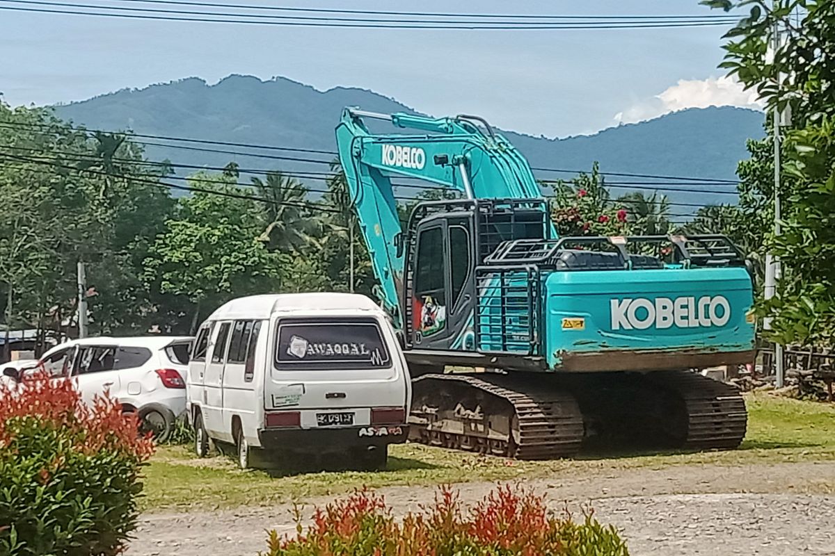 Diduga penambang pasir secara ilegal, tiga pelaku berurusan dengan hukum