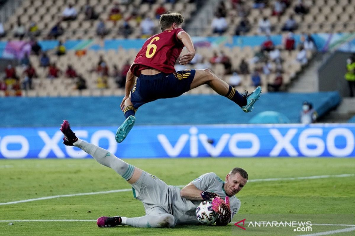 Robin Olsen paksa Spanyol telan hasil imbang 0-0 kontra Swedia