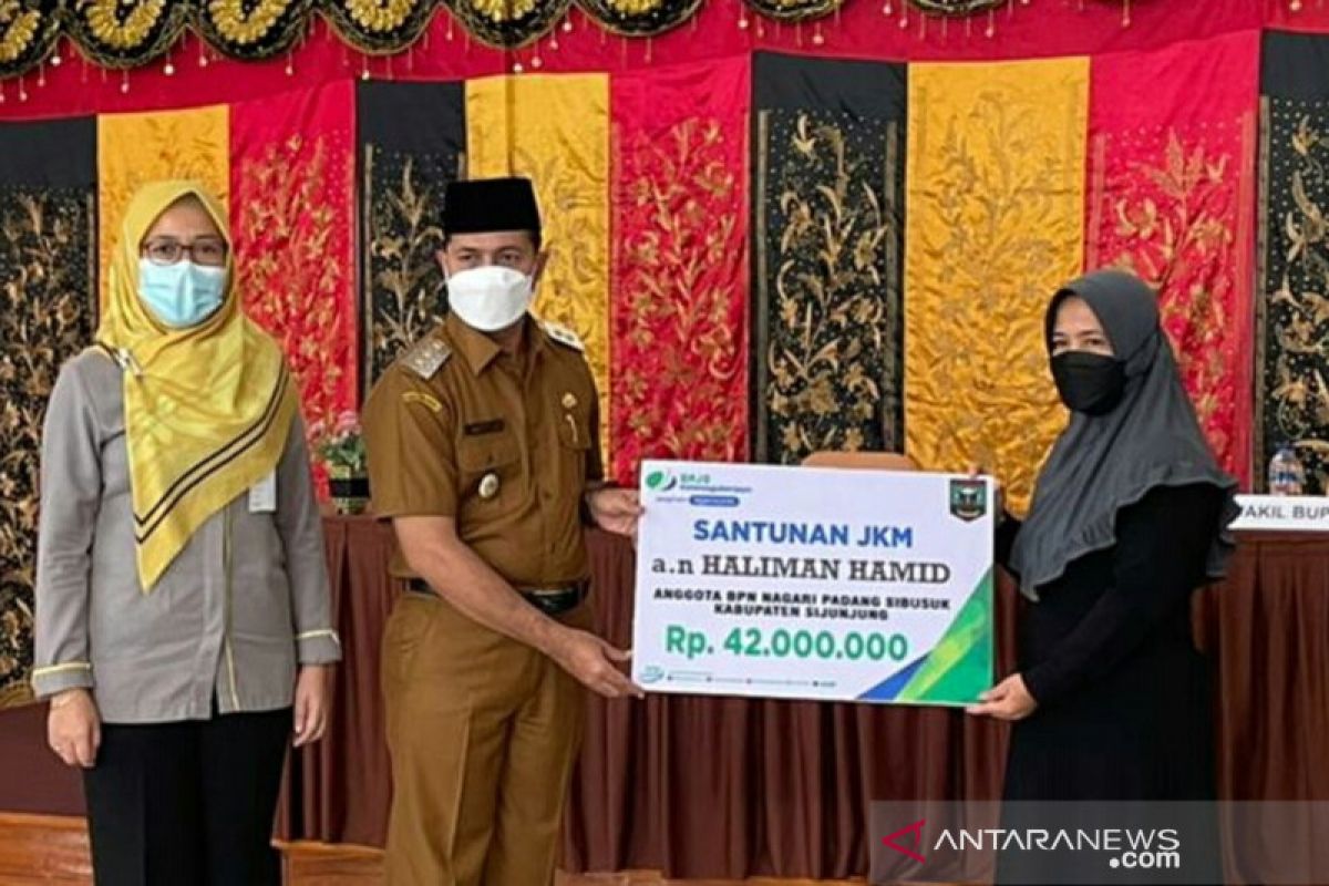 BPJAMSOSTEK serahkan santuanan kematian kepada anggota BPN Rp42 juta