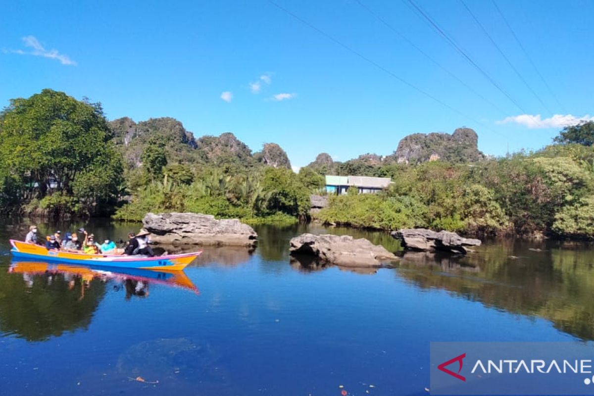 Pemprov Sulsel fokus perbaiki infrastruktur guna memacu investasi pariwisata