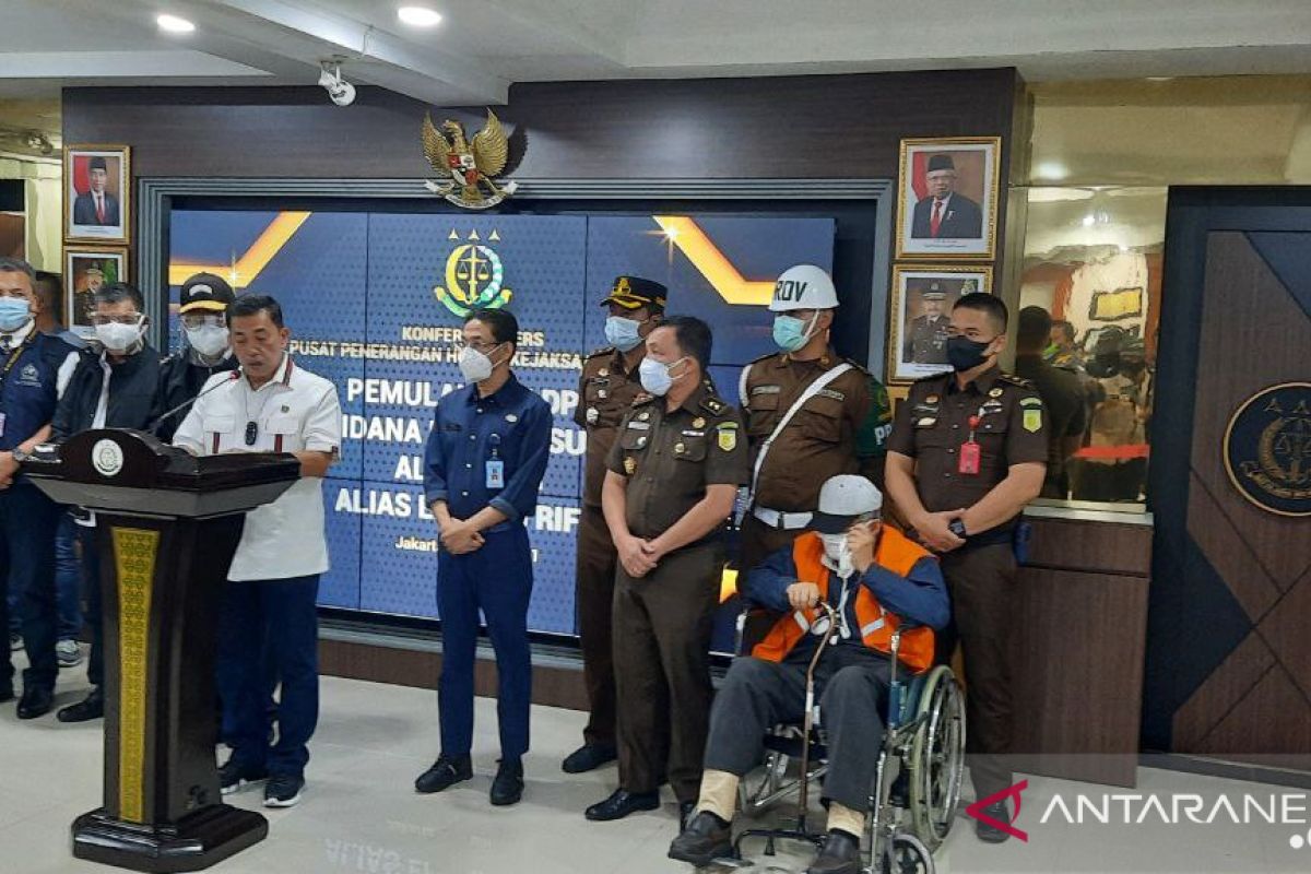 Pemulangan buronan lansia Hendra Subrata untuk jalani eksekusi