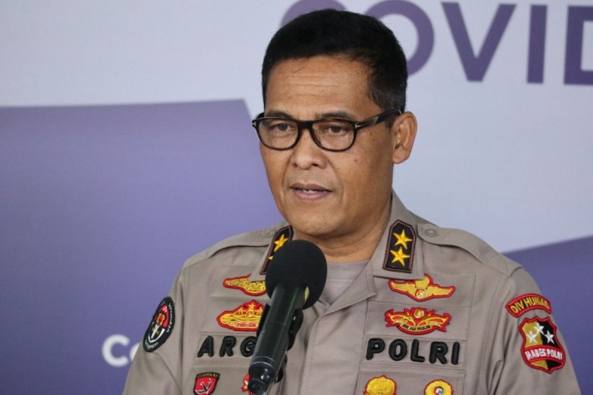 Polisi awasi aktivitas penjualan obat antibiotik untuk COVID-19 di toko daring