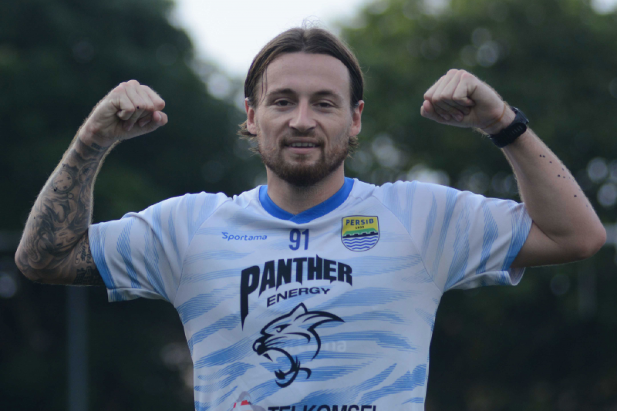 Marc Klok ajak Persib Bandung untuk bangkit ketika lawan Borneo FC