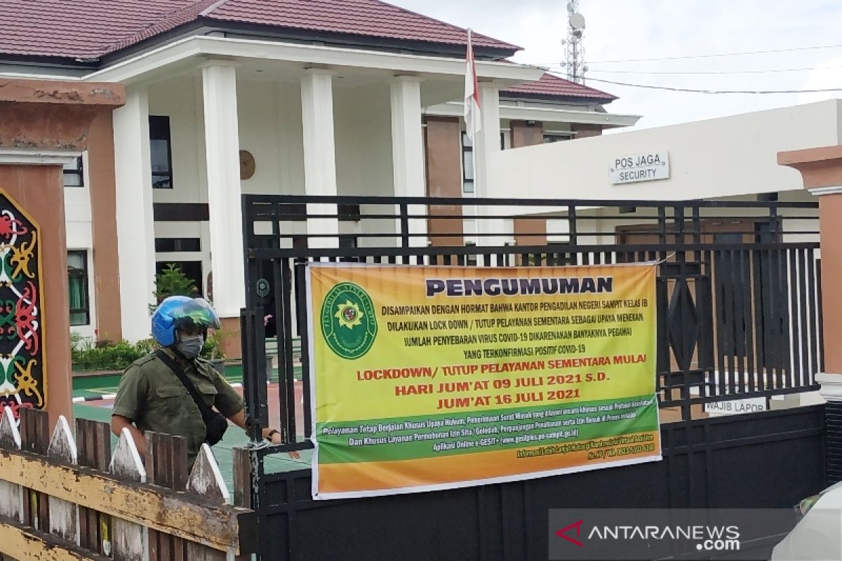 Pengadilan Negeri Sampit lakukan 'lockdown' karena banyak pegawai terjangkit COVID-19