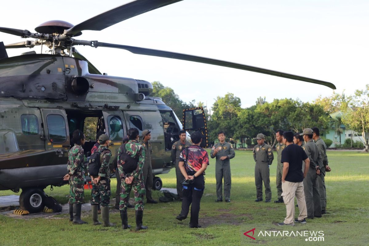 Heli Caracal dikerahkan untuk evakuasi jasad teroris Poso